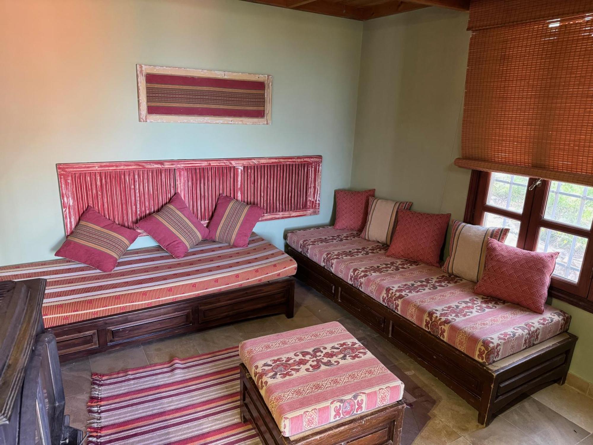 Soha Village Resort Fālūghā Екстериор снимка